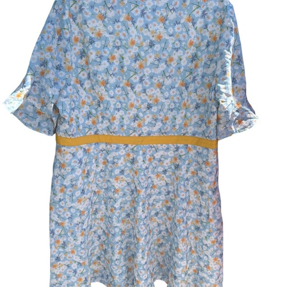 Floral Dress with Yellow Trim - Picture 2 of 3